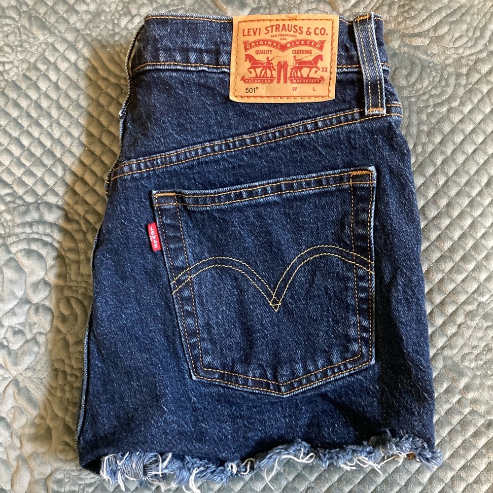 Levi’s shorts